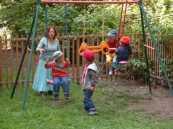 Jardins d'enfants Prilly/Lausanne - balançoires parc dans la forêt